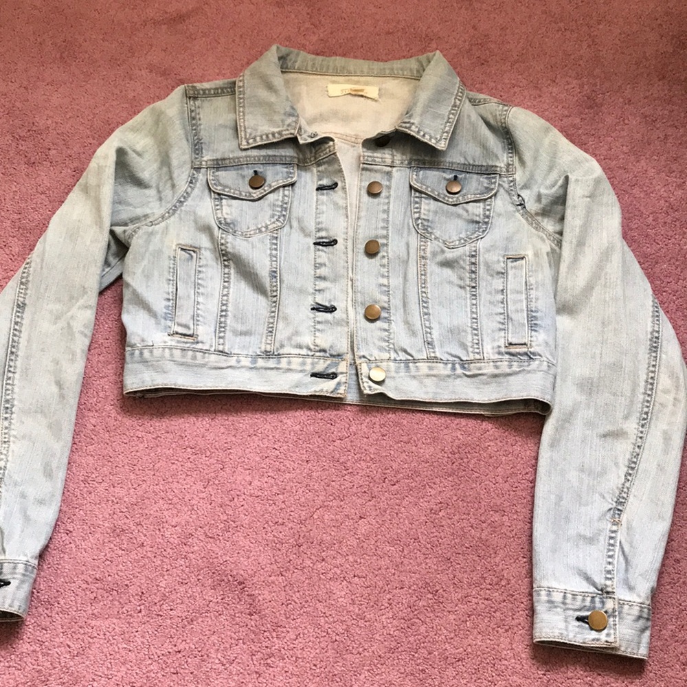 Cropped Denim Jacket